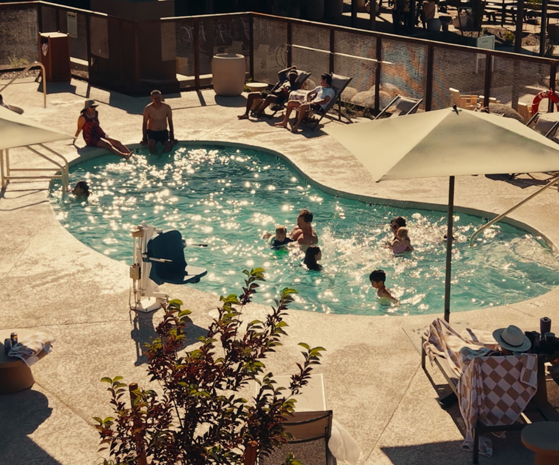 Aerial view of outdoor pool at Trailborn