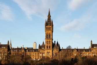 Claustros de la Universidad de Glasgow.