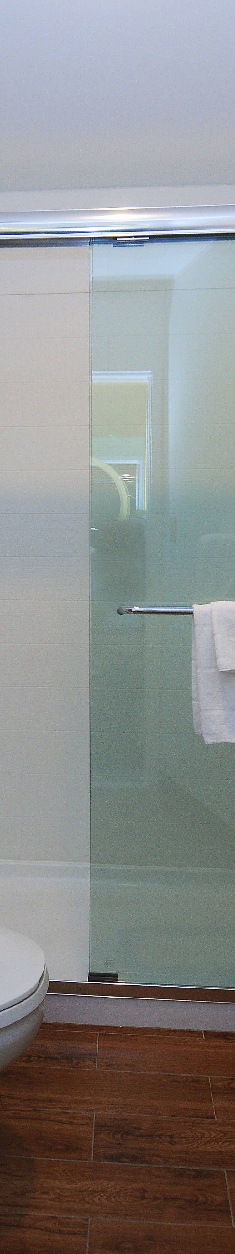 King Studio Suite Bathroom