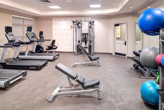 Fitness Center, Cardio Equipment, Weights