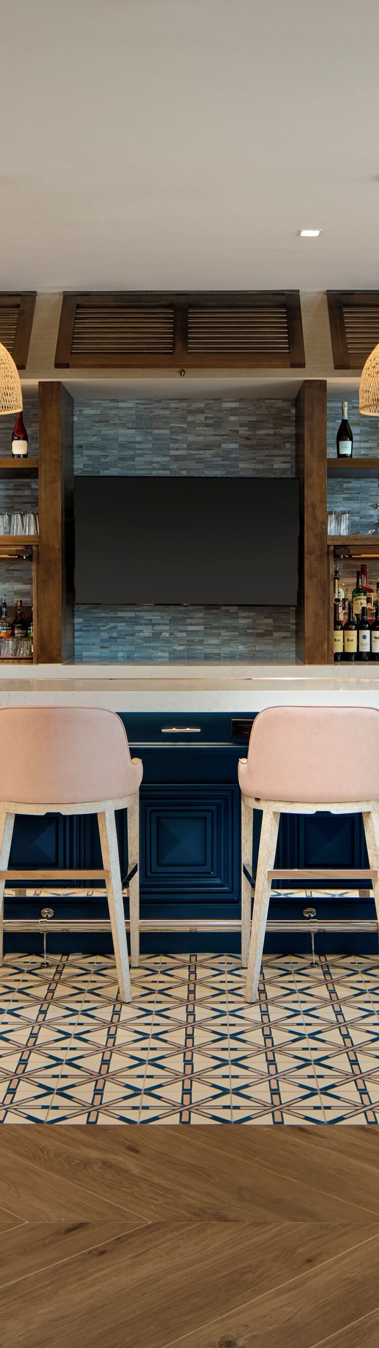 Bar Area, stools, beverage display, lamps, decor