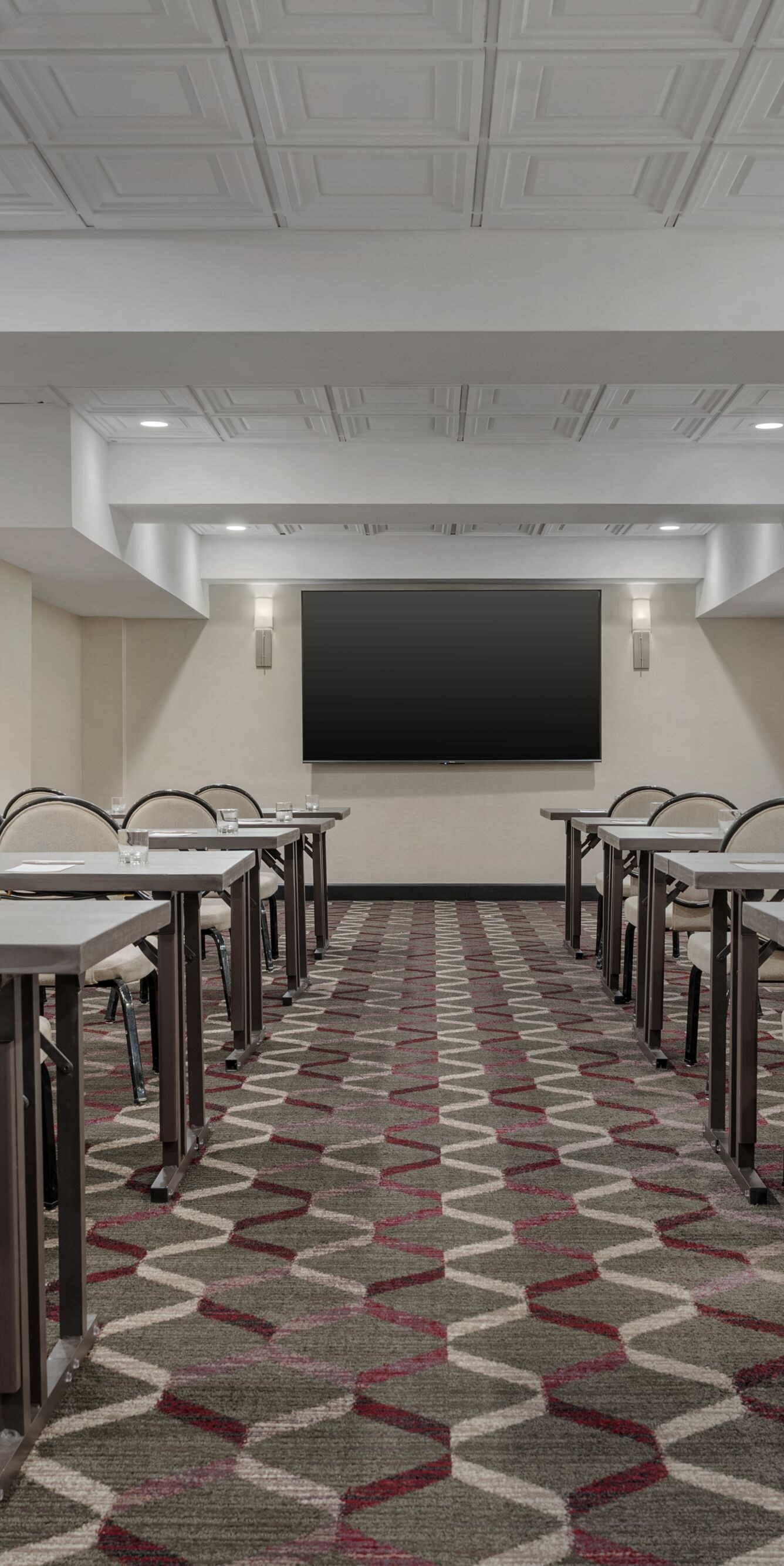 Meeting room arranged in a classroom setup