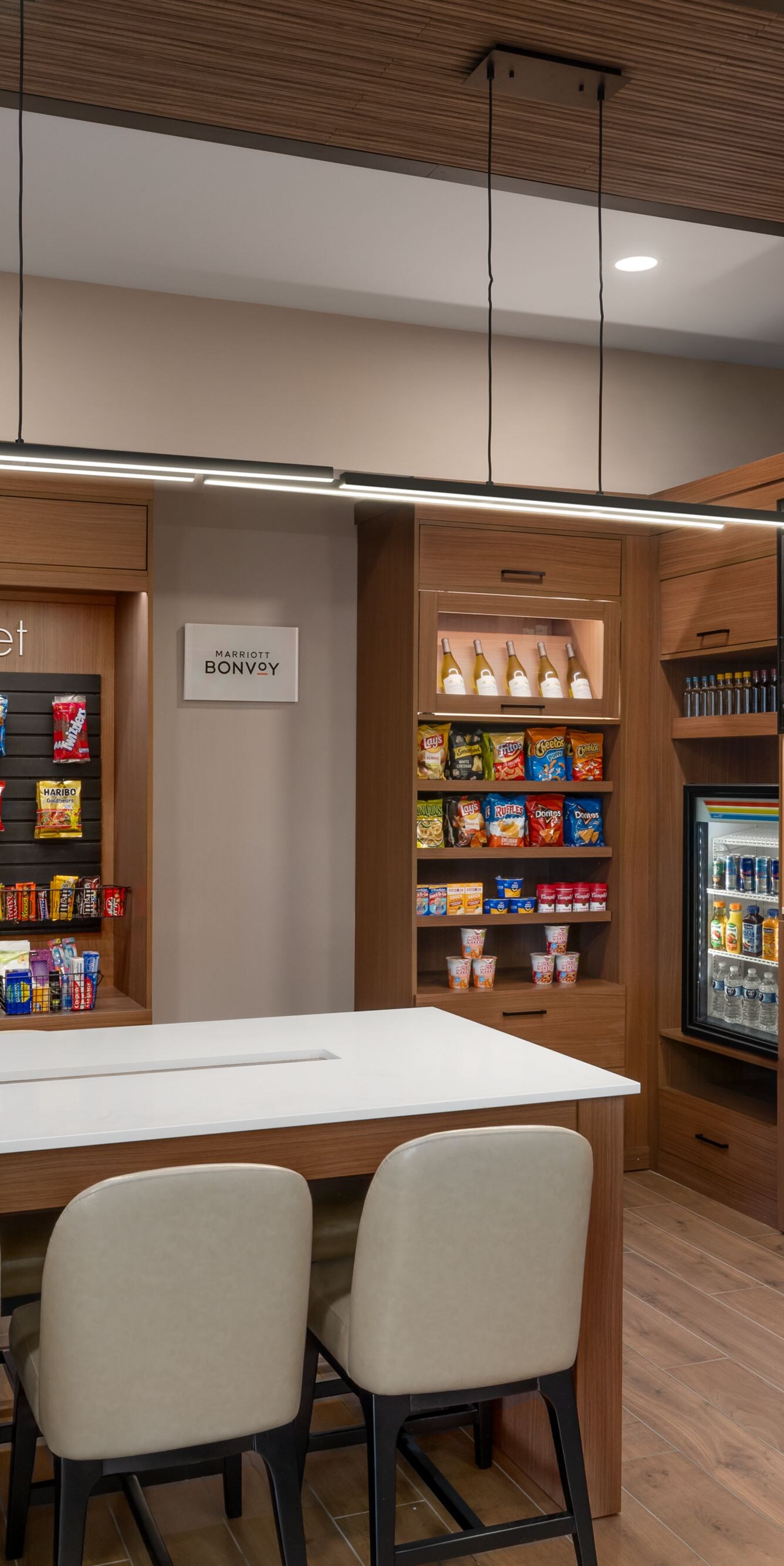 Lobby snack and convenience market