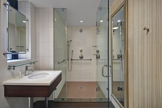 Banheiro em conformidade com a Americans with Disabilities Act (ADA)