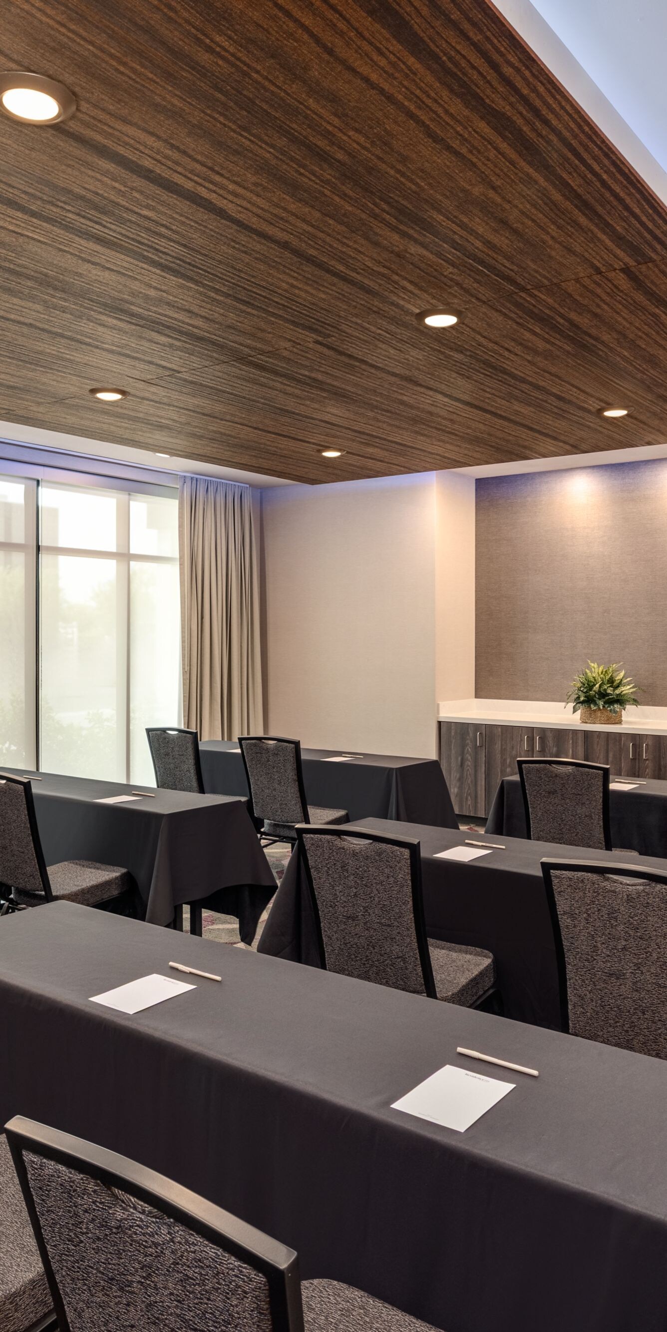 Meeting room classroom set-up