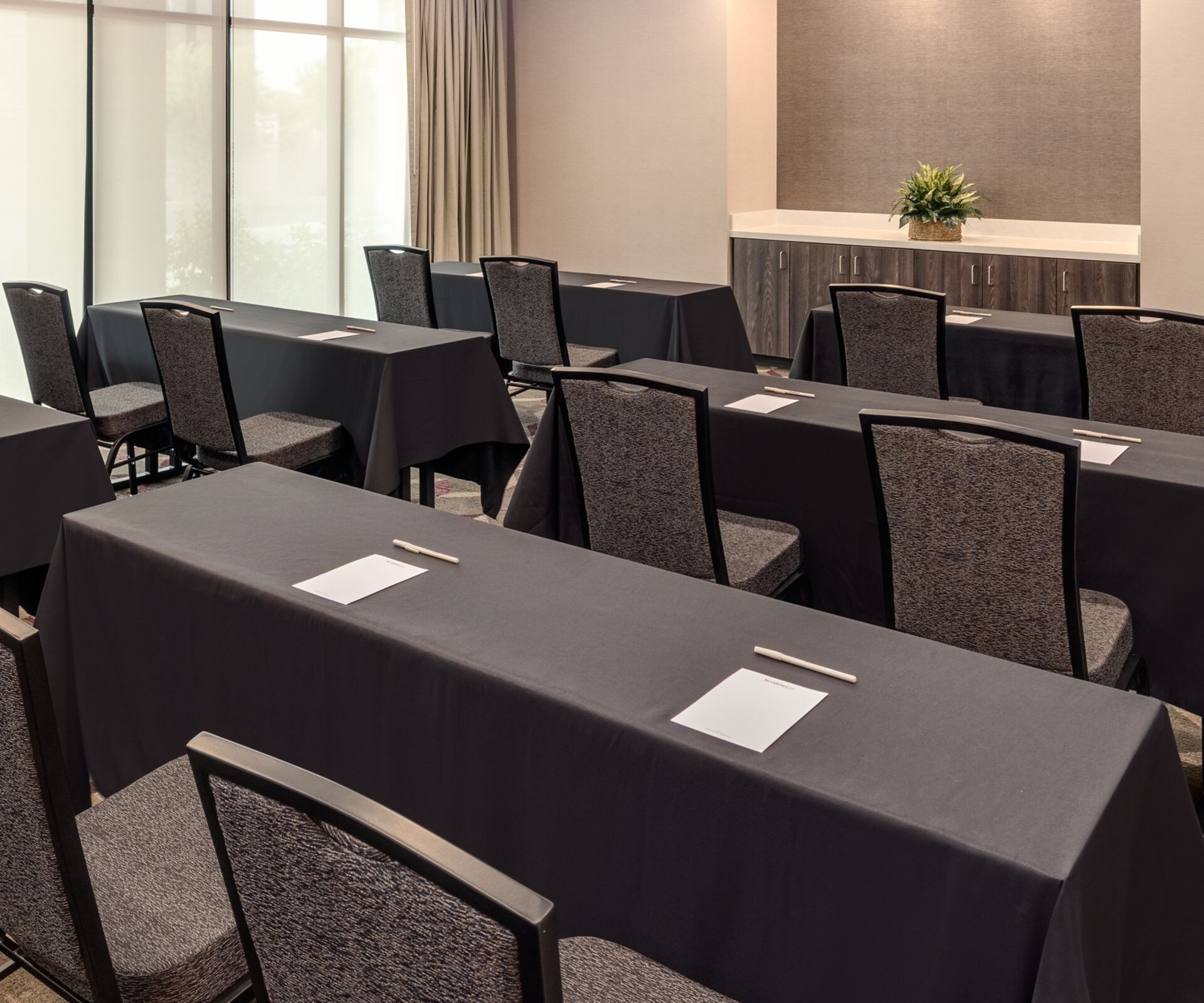Meeting room classroom set-up