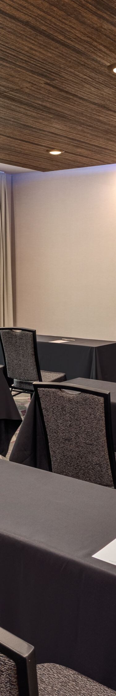 Meeting room classroom set-up