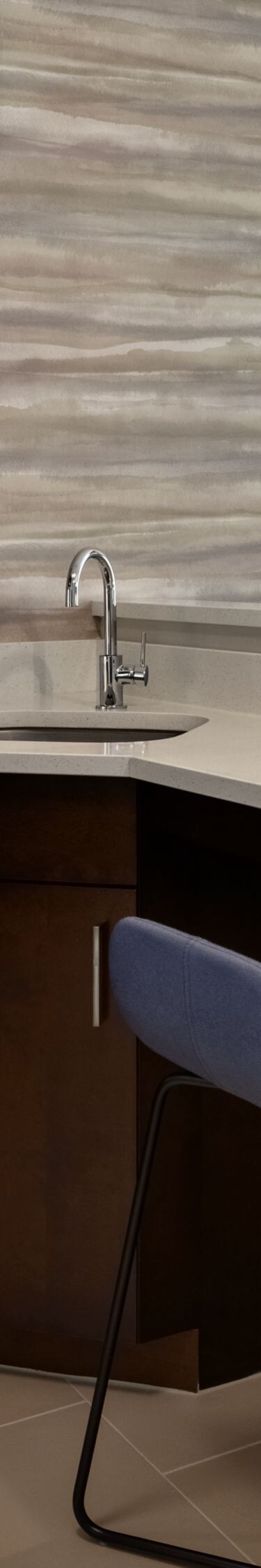 Breakfast bar in kitchen