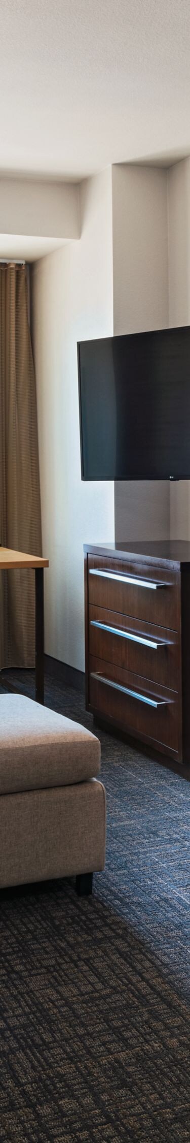 One-Bedroom King Suite