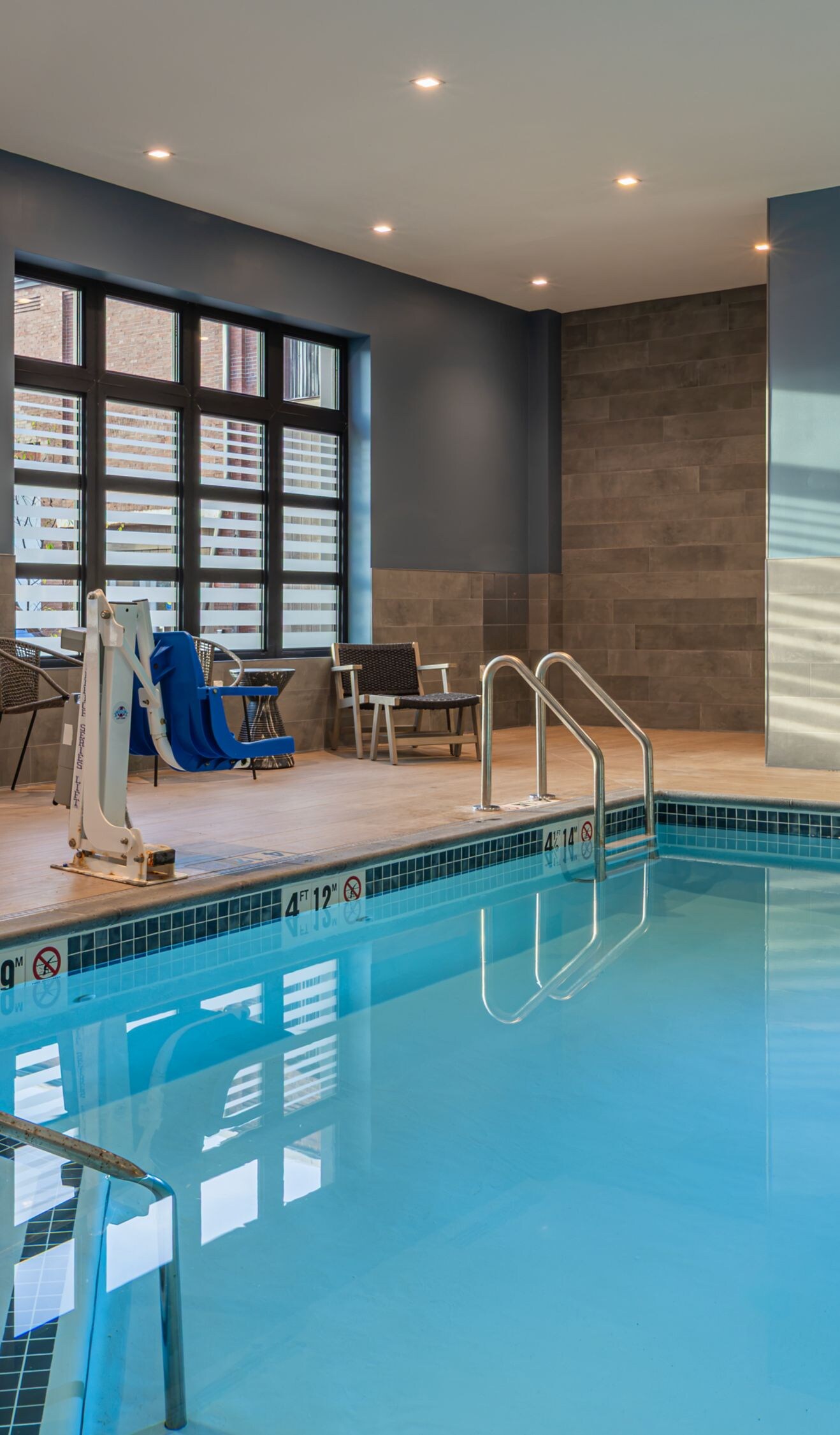 Indoor pool with seating