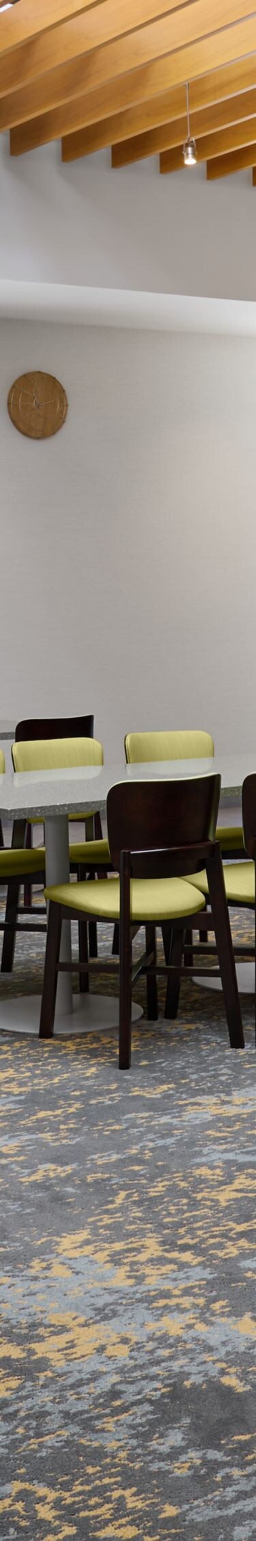 Breakfast Seating Area