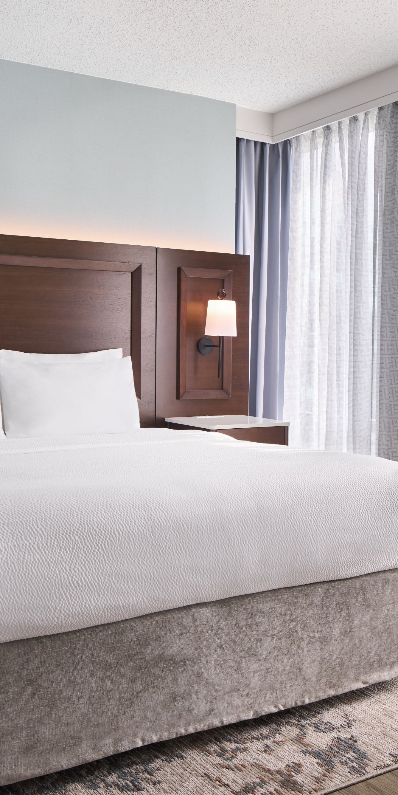 King One Bed Room 