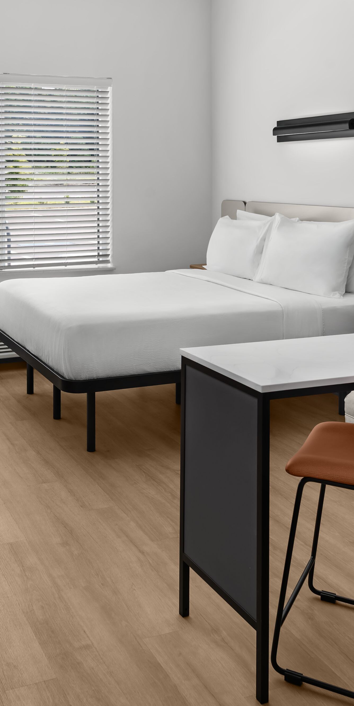 One Queen Guest Room