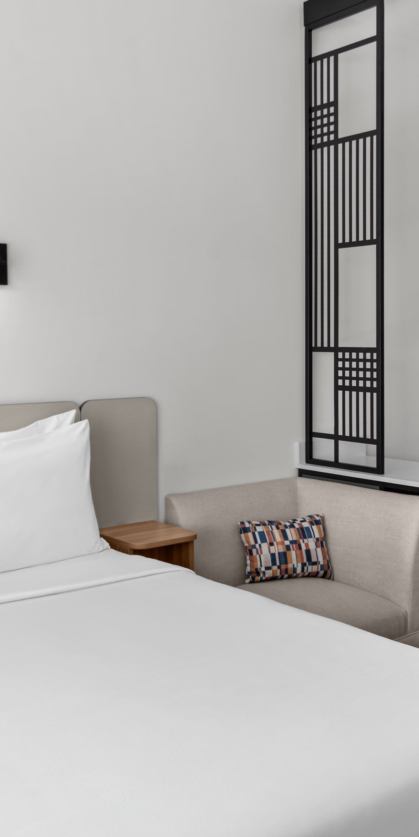 Queen bed and kitchenette 