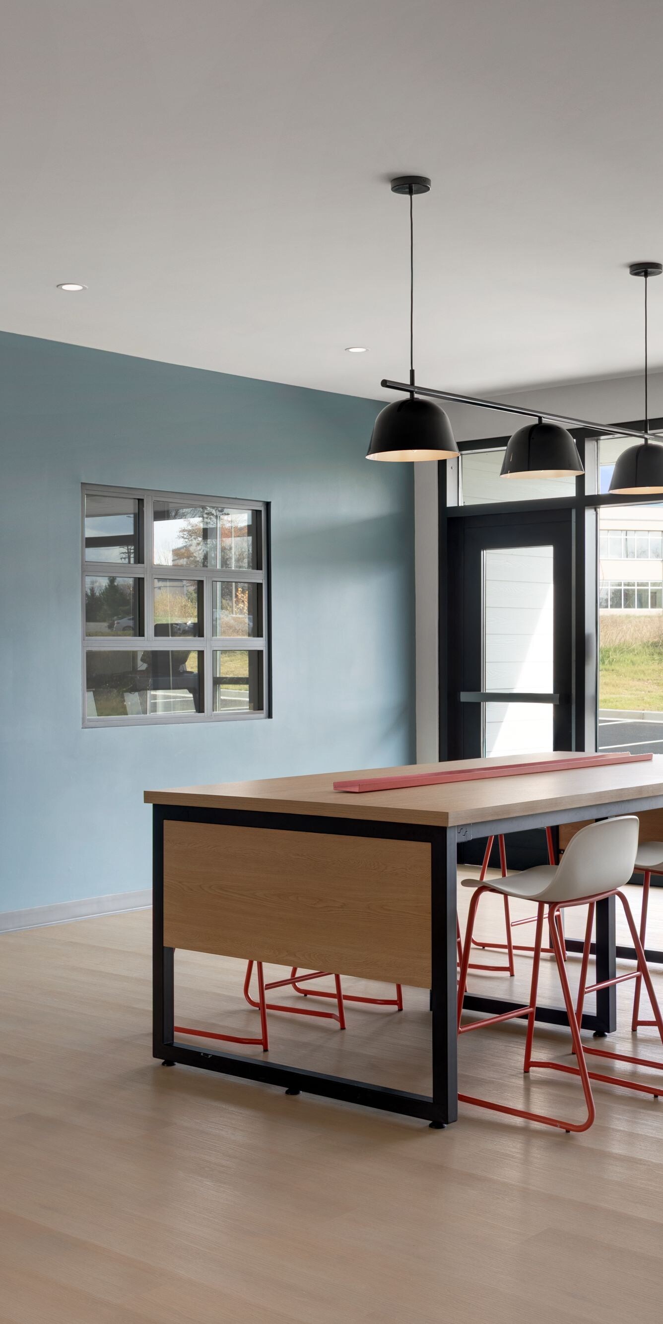 Communal lounge with seating, dining table