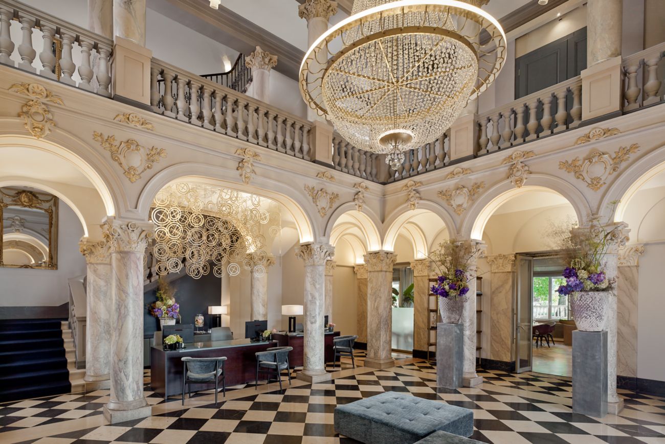 Sophisticated Lobby with Majestic Chandelier