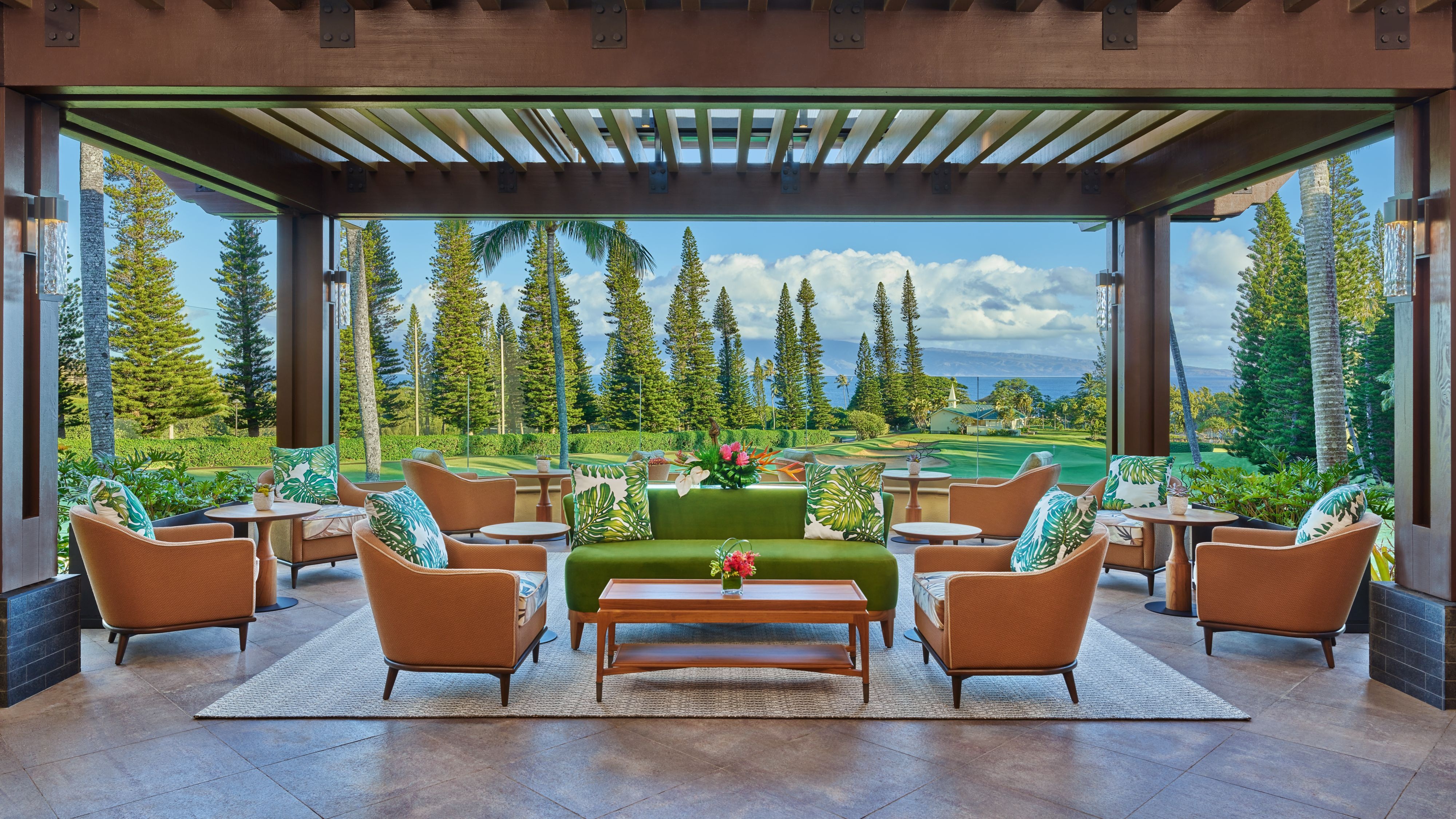 The Ritz-Carlton Club Lounge Experience