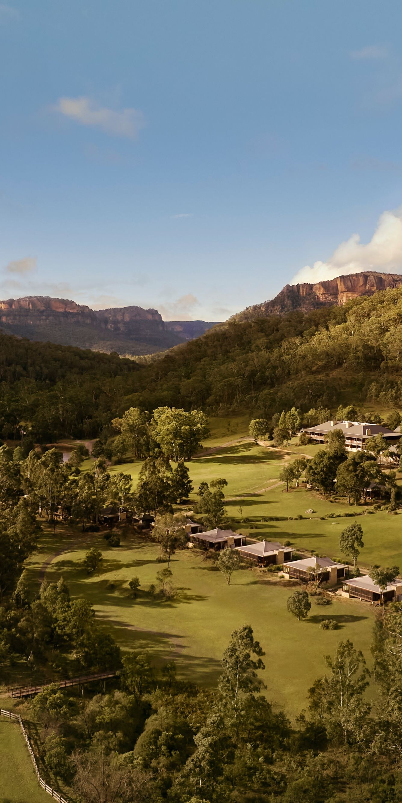Aerial view of lodge in Wolgan Valley