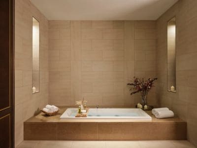 Private Spa Suite Bathtub