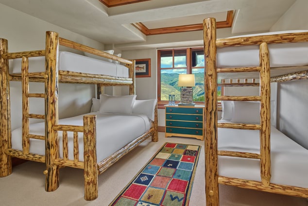 Penthouse 906 bunk bedroom, 4 beds 