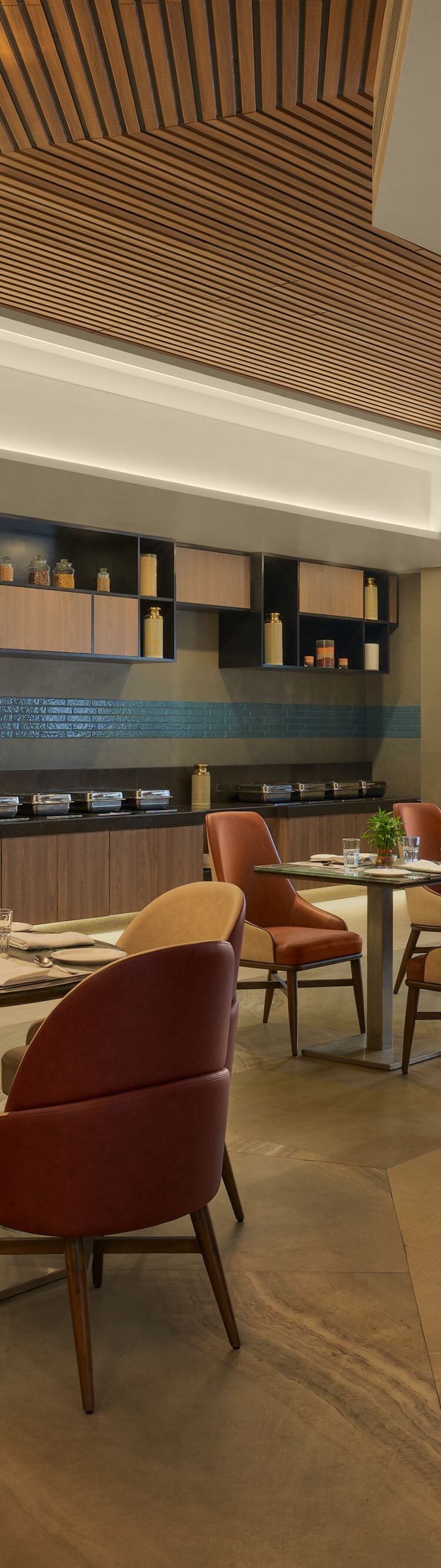 Restaurant with casual tables