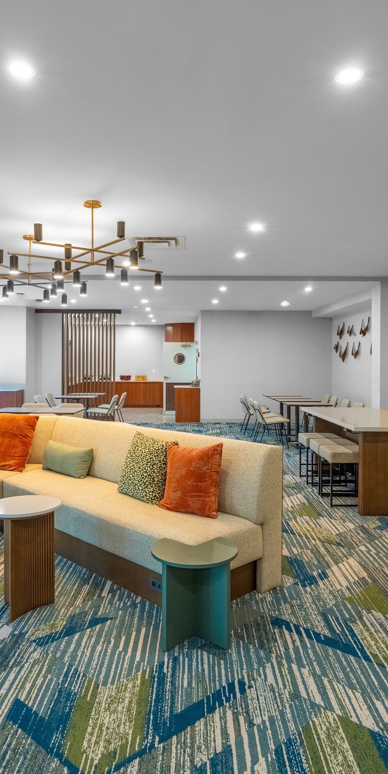 Lobby is spacious, perfect to regroup.