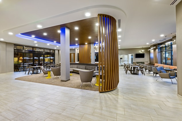 SpringHill Suites Lobby with Breakfast Area 