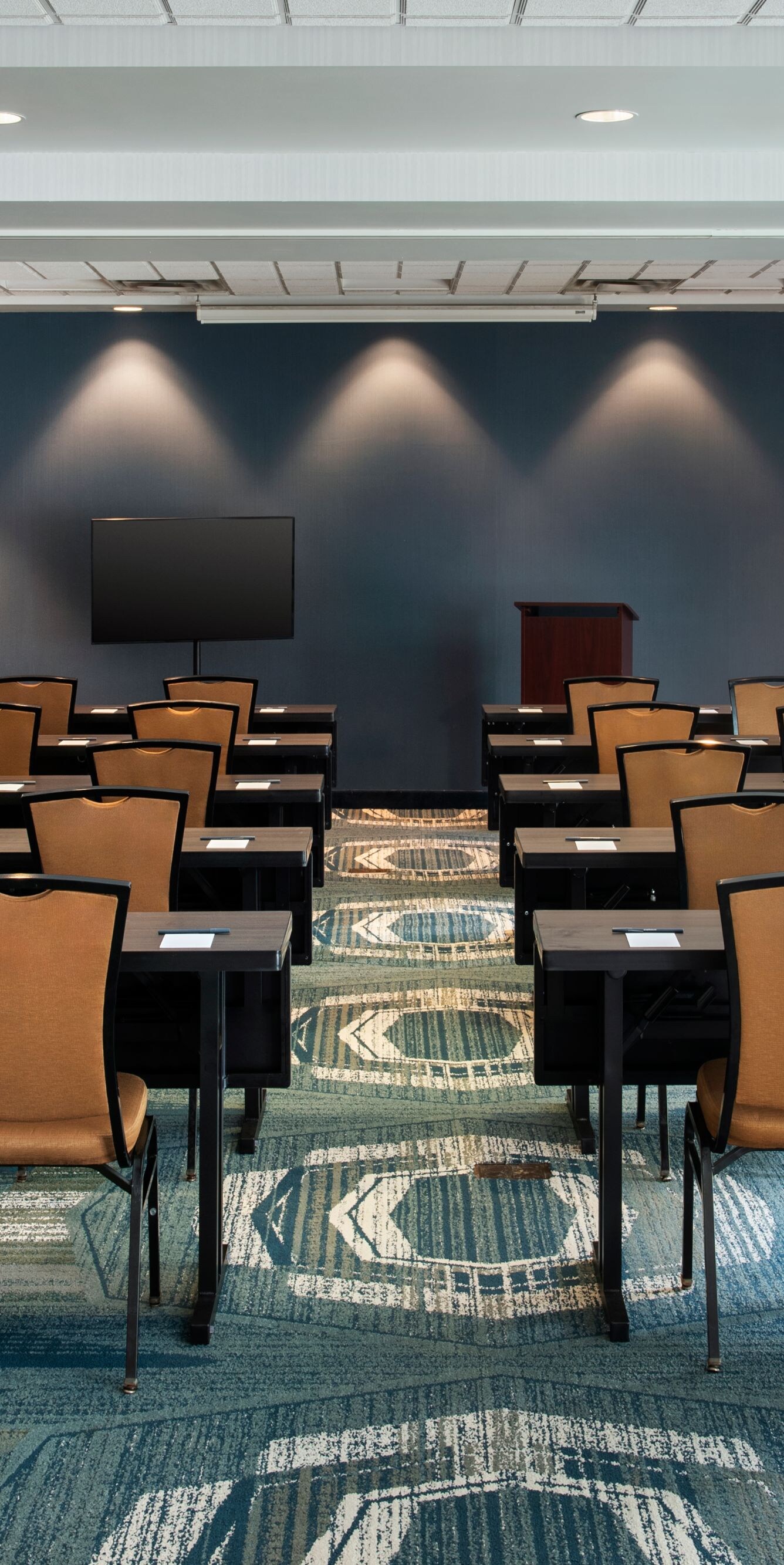 Meeting room with classroom setup