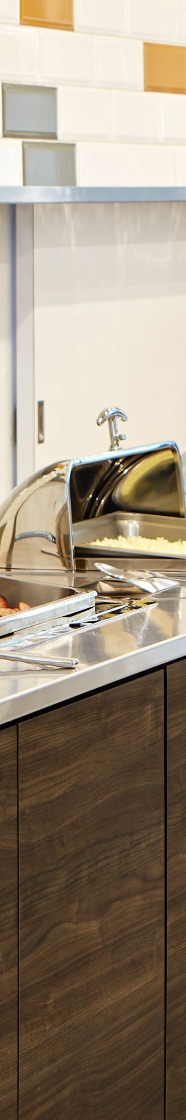 Hot breakfast buffet selections