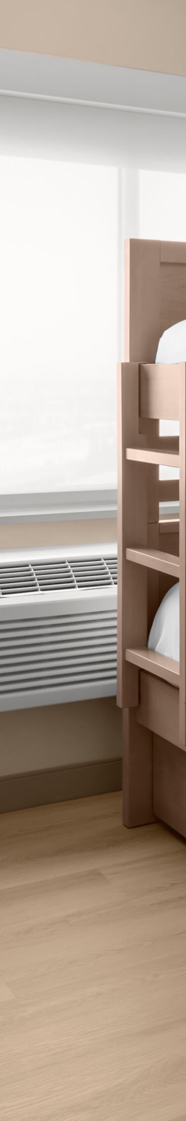 Bunk beds with pull-out bed in suite