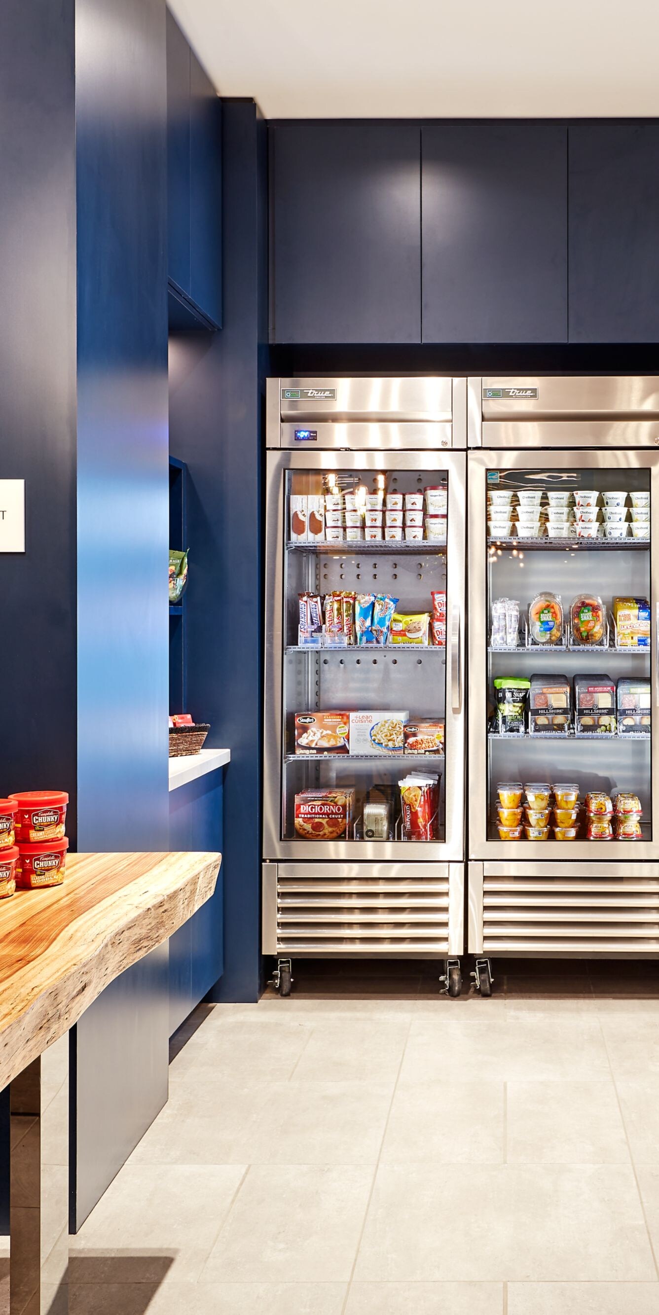 Hotel market for quick snacks and essentials