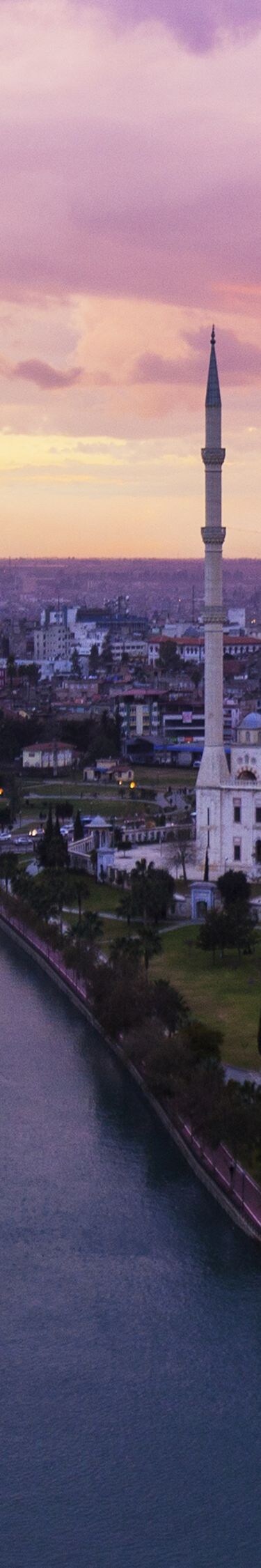 Seyhan Nehri Manzaralı