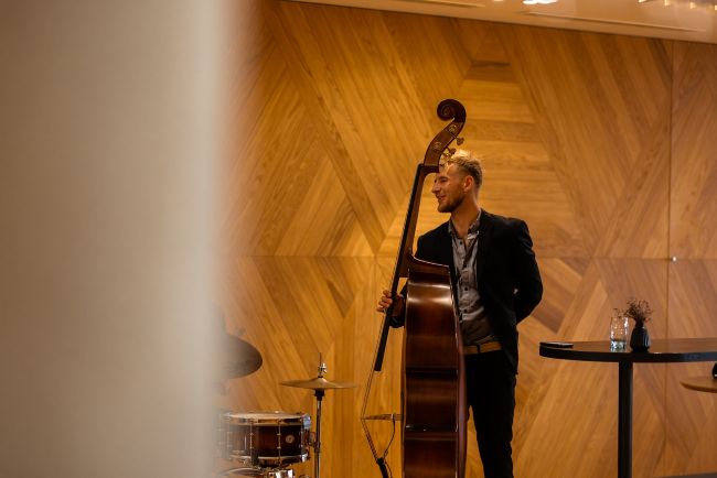 Musician playing the double bass