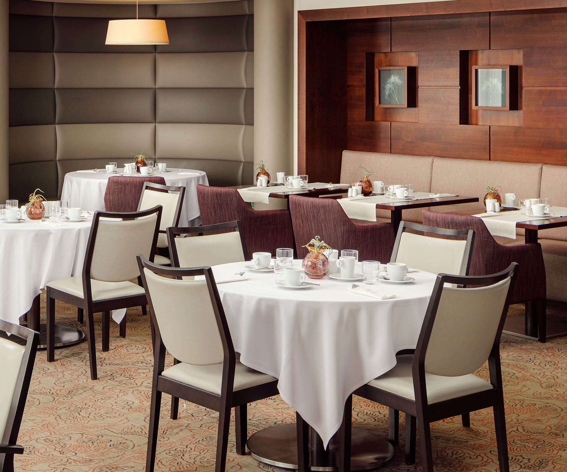 Brasserie Anjou Breakfast Room