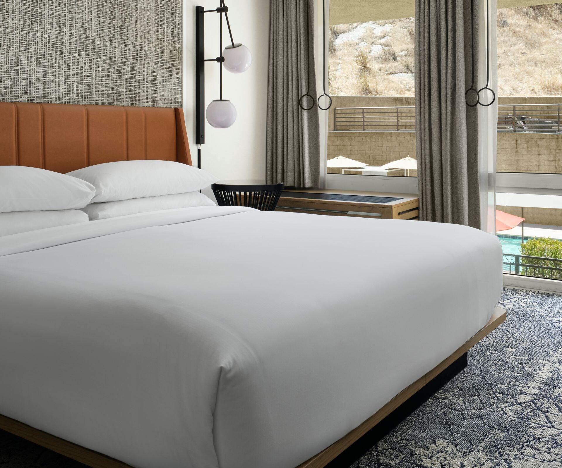 Traditional King Guestroom