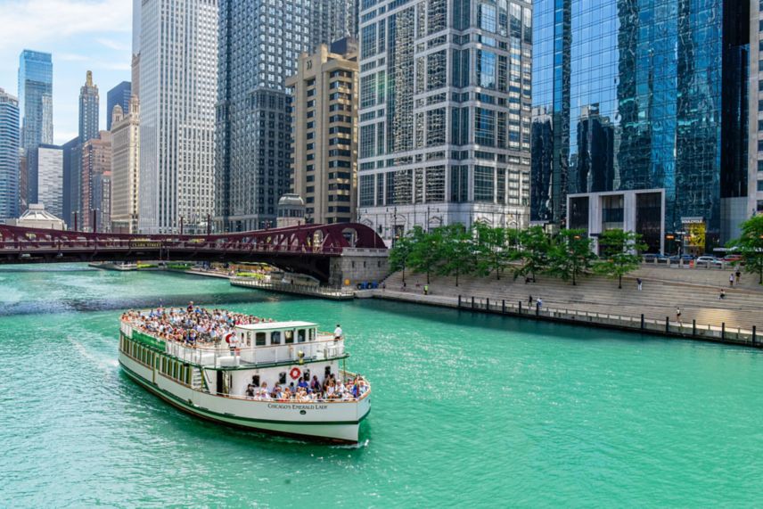 Chicago River Boat Tour