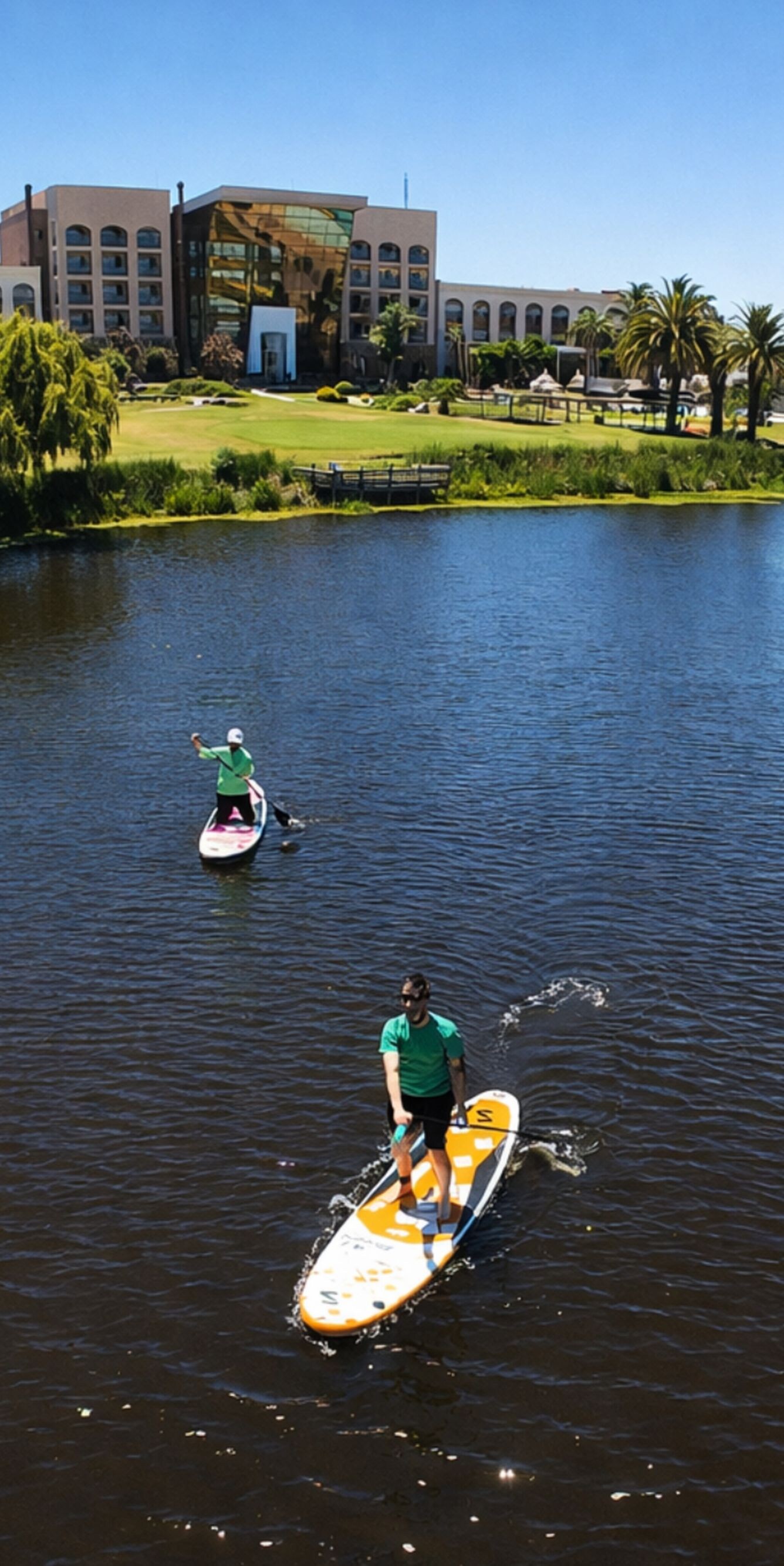 Lagoon SUP summer activity