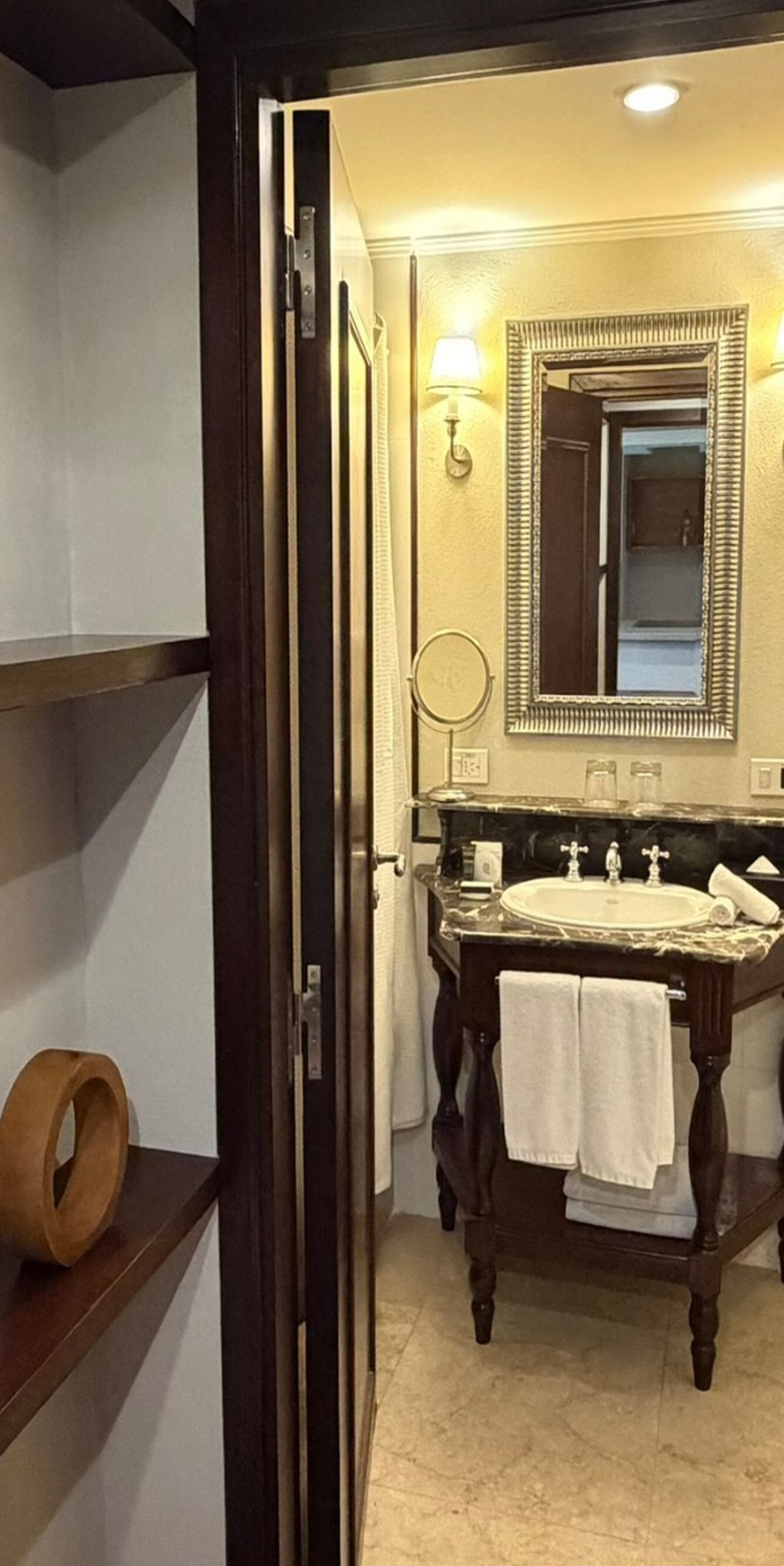 bathroom with vanity and mirror