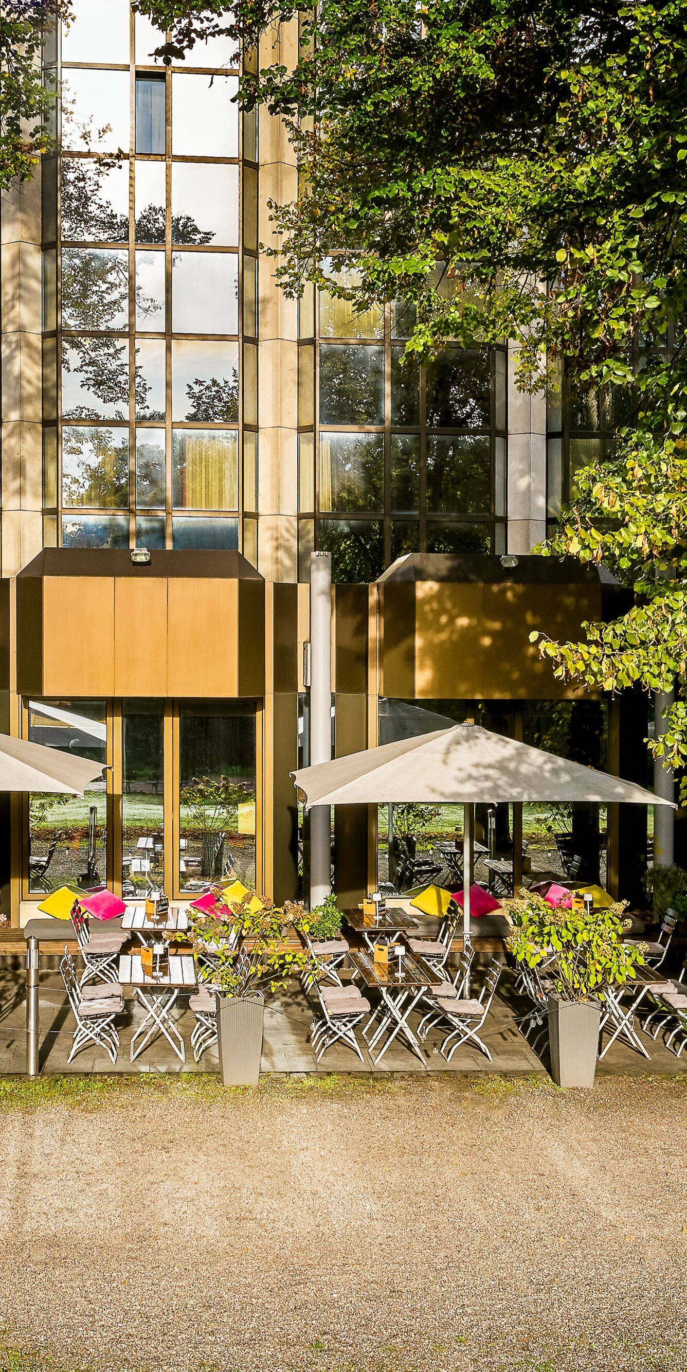 Terrasse, Treffpunkt im Freien, Speisen und Getränke