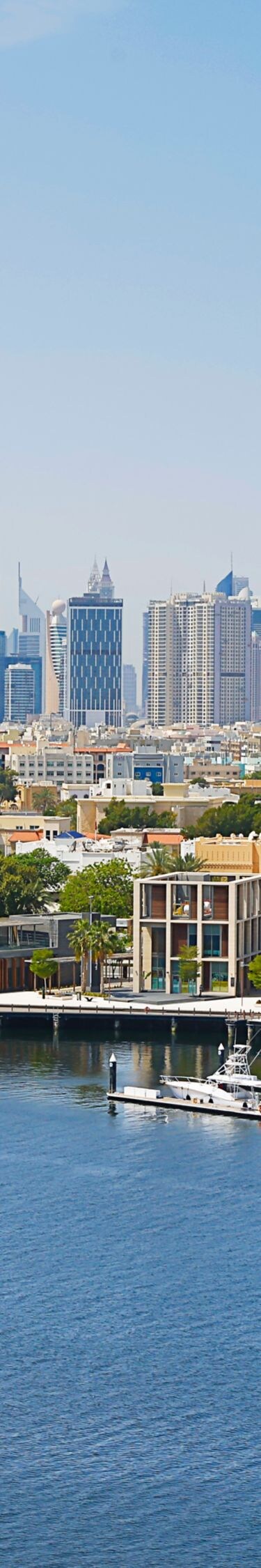فندق شيراتون خور دبي  