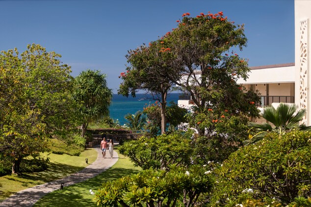 Moana Oceanfront Gardens 