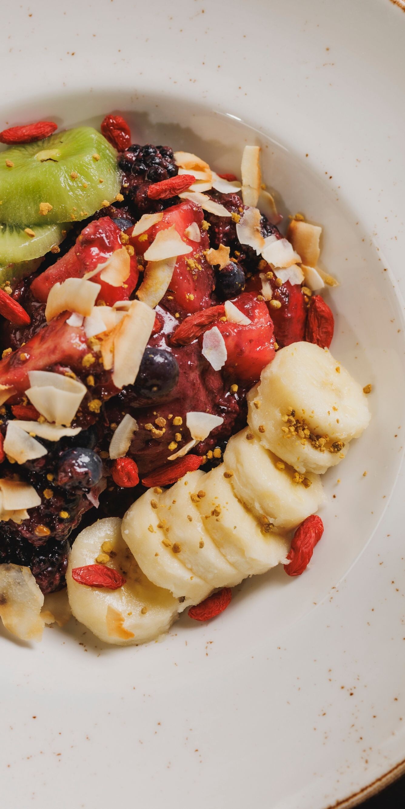 acai breakfast bowl
