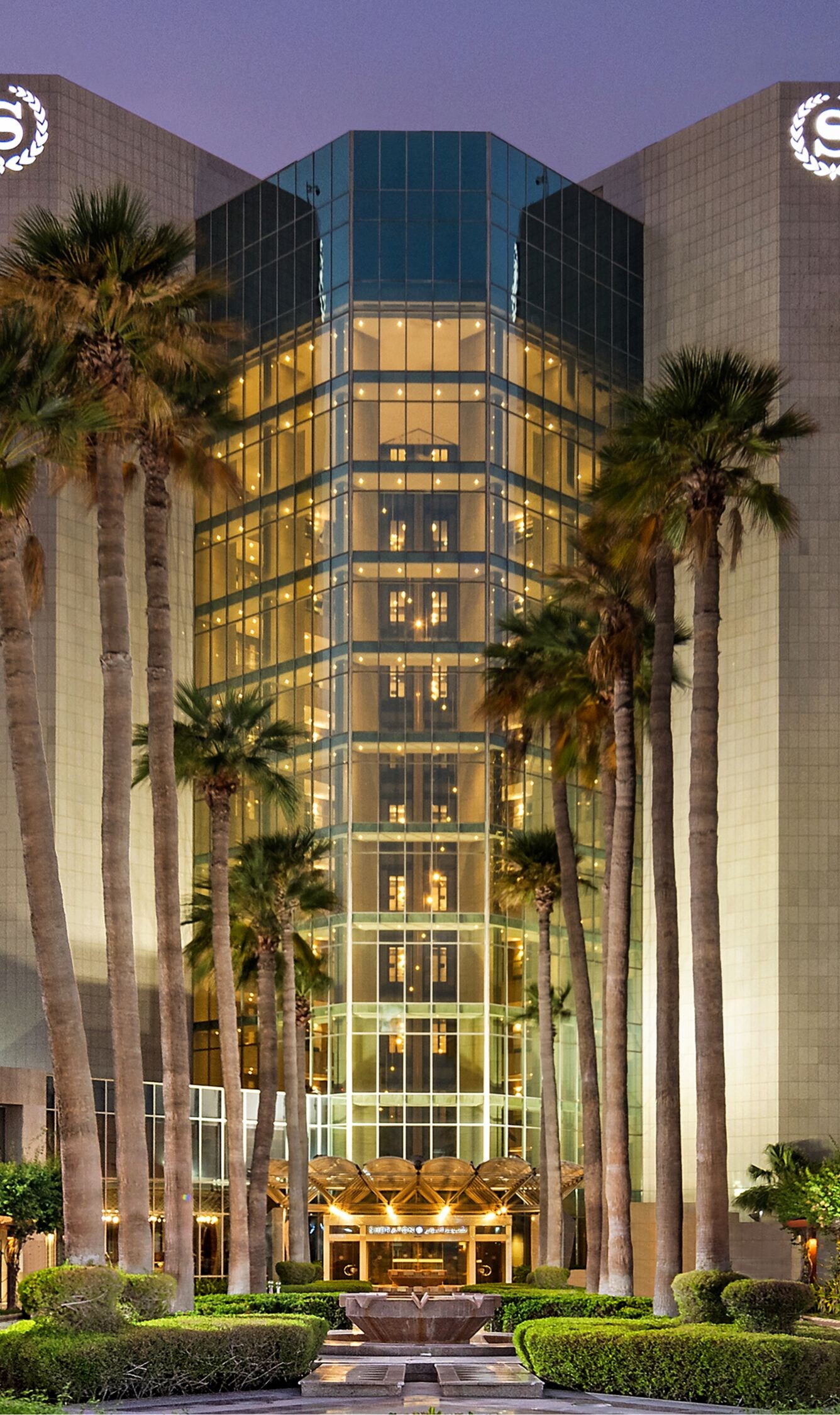 Sheraton Jeddah Hotel | Elevated Modern Hotel