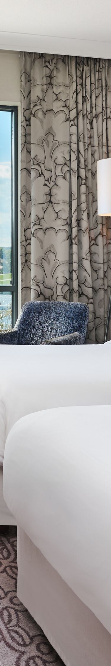 Premium Room with twin beds and river view