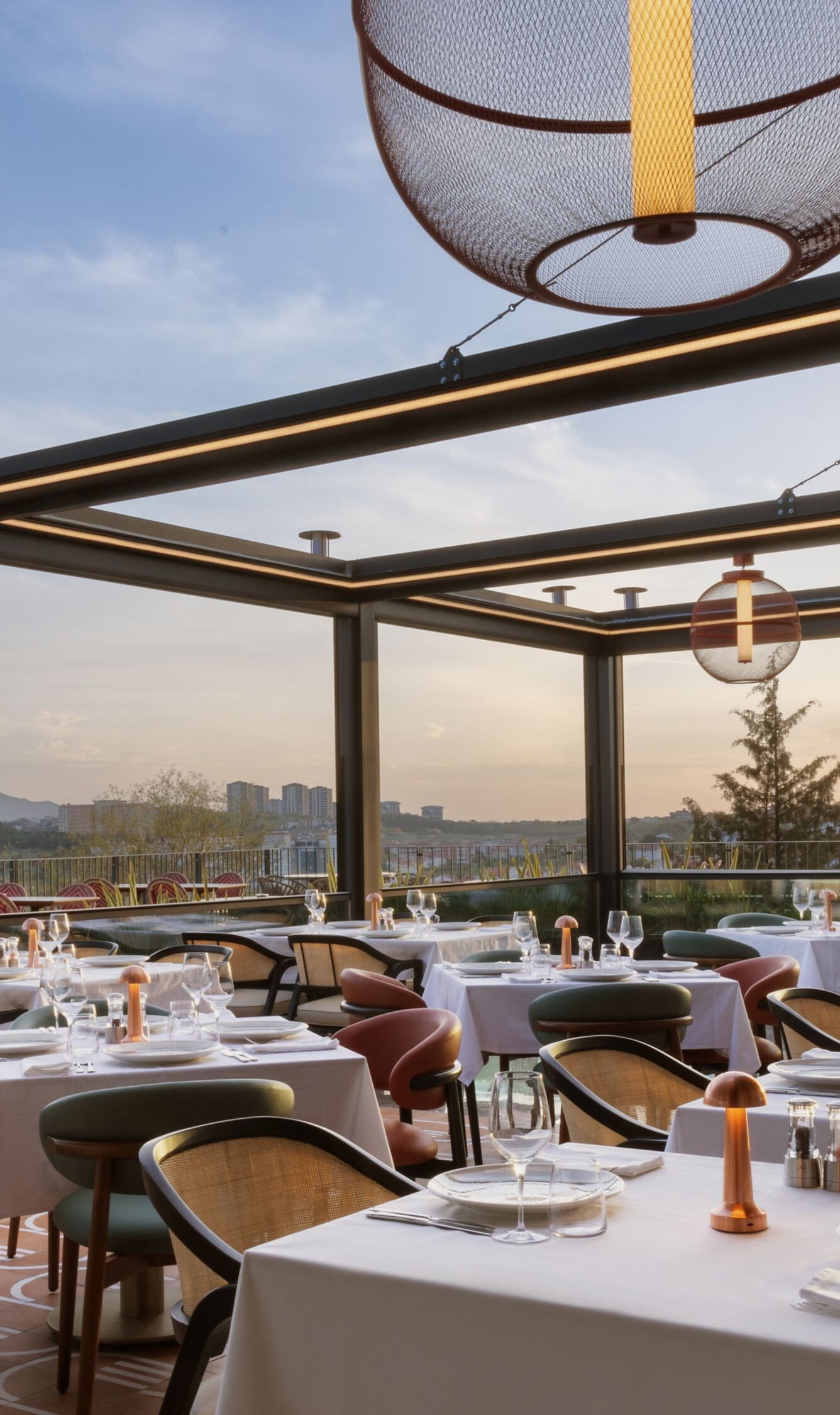 Restaurant Terrace with open ceiling