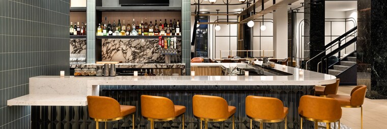 Esther's Table Bar | Restaurant | Marriott Bonvoy