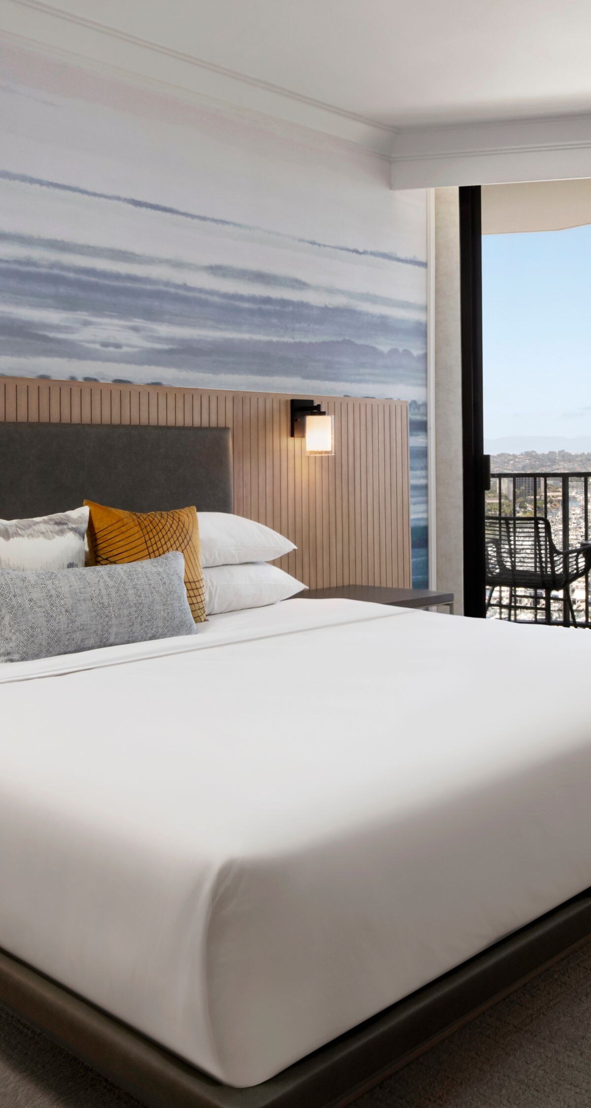 one bedroom suite with balcony