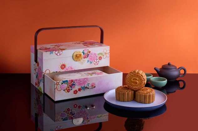 Celestial Blooms Mooncake Box Collection