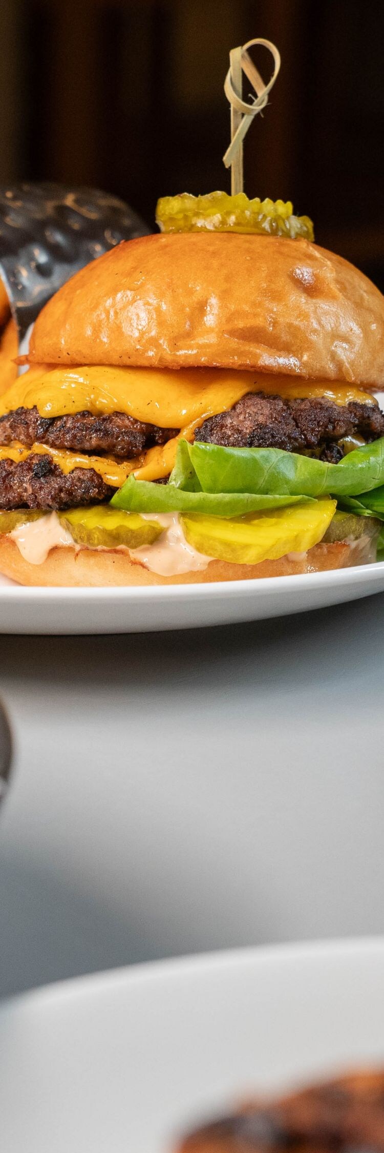 Cheeseburger and desserts at the restaurant