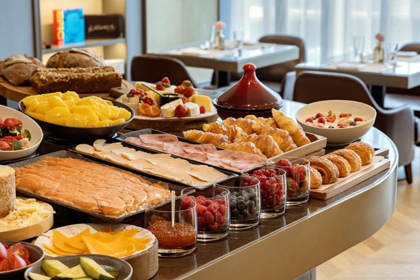 Sheraton Astana Hotel, breakfast, lunch, dinner, d